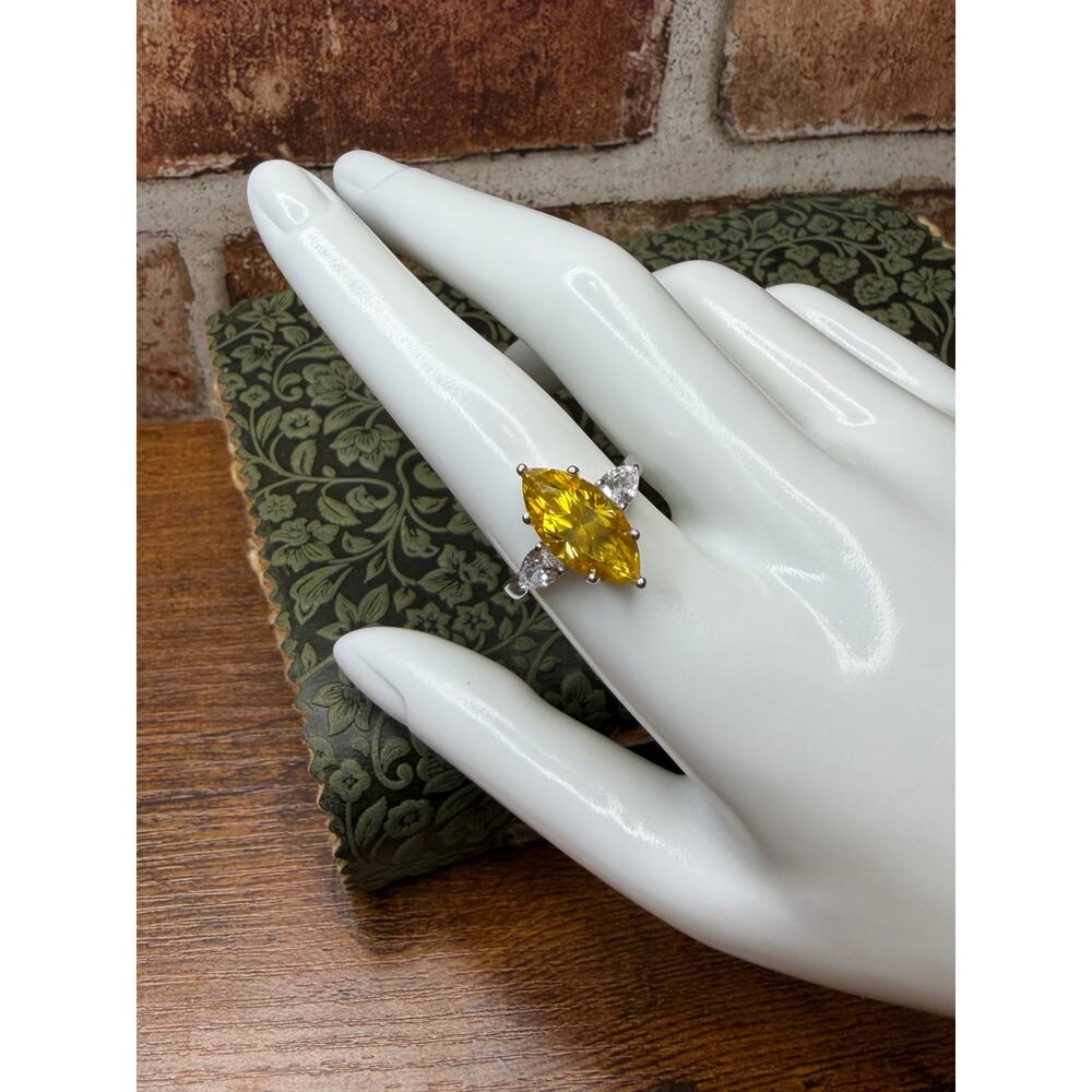 5 Carat Apple Green Marquis Cut Moissanite Ring 925 Sterling Silver